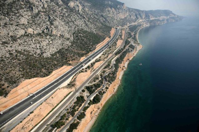Greece: an already complete section of the Aegean motorway between Thessalonica and Lamia.