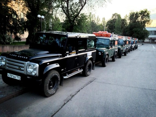 Not thinking of retirement. The biggest endorsement is that the same car is still in use on some of the world’s harshest terrains today. These Land Rover Defenders were pictured last week in Kyrgyzstan, central Asia, about to embark on some mountain adventure (photo: @LeighTurnerFCO). Clearly, nobody wants to drive anything else.