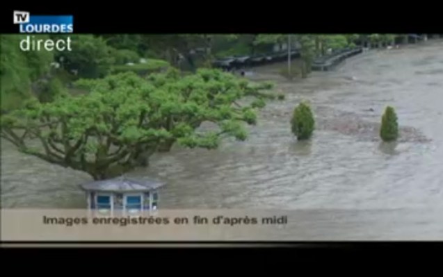 Flashfloods: the Esplanade webcam, Lourdes, south west France this afternoon