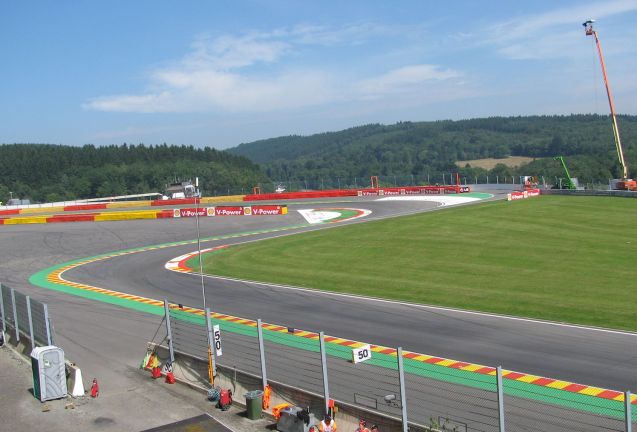The Bus Stop chicane at the end of the lap. Again, another classic overtaking spot as the cars slow after the flat out Stavelot and Blanchimont kinks. There's a cunning hole in the catch fencing too for unencumbered pics. If you wantto watch from here you should get here early.
