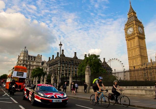 We're certainly flying the flag for the UK motoring industry on DriveEurope this week what with various Jaguars, Range Rovers and, not least, McLarens (this being the company's fiftieth anniversary week). We might be overdoing it but cannot resist this pic of a Union Jack liveried 12C driving past Big Ben with a Routemaster in the background. BTW @McLarenGroup want you to tweet them if you see this car out and about.