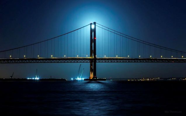 Random: The Forth Road Bridge over the Firth of Forth in east central Scotland, connecting Edinburgh and Fife.
