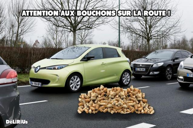 Beware plugs (jams) on the road! Photo via @Delirius_Fake