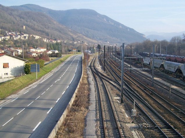 D1505 Amberieu-Chambery. A very handy alternative route to the jam prone A43 Lyon-Chambery, as recommended by @TRAFvacances. More later.