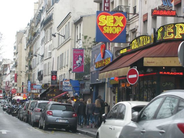 Pigalle with the Moulin Rouge along tot he right.