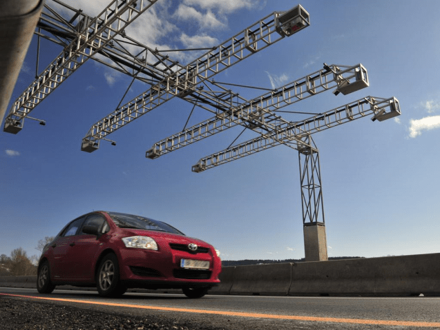 Automatic payment is compulsory in Portugal and optional in Norway and France. Depending on the road, drivers in Portugal either register their car number plate and payment details at the border crossing, or rent a transponder unit, both of which automatically tot up at at gantires above the motorways, above, and charge the users account directly. See this official info page, or better still this run down from The Portugal News. More than 30,000 British drivers use the Liber-T auto toll tag in France, via the UK-based Sanef Tolling. See more on the pros and cons. Foreign drivers have a range of methods to pay road tolls in Norway – prepay, postpay, autotag, cash or card. Read the official run down for the one that suits you best.