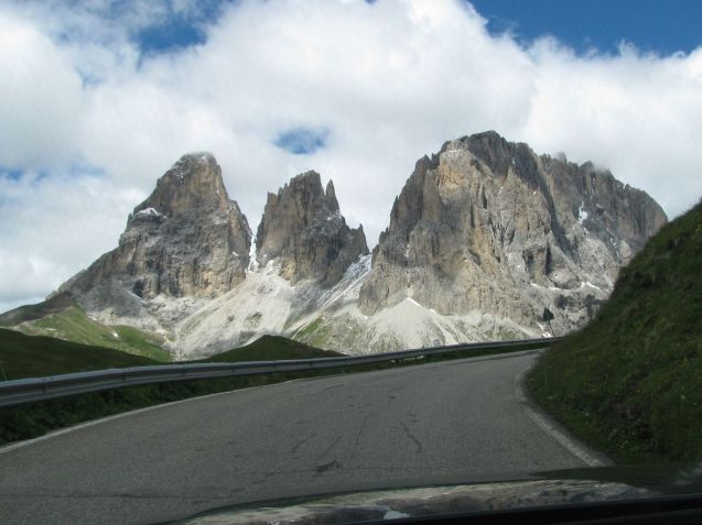 Sella Pass. Photo @DriveEurope