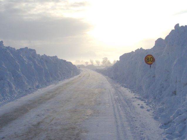 Finland moves to summer speed limits. Plus checking up when it's time to dump the winter tyres. More later.