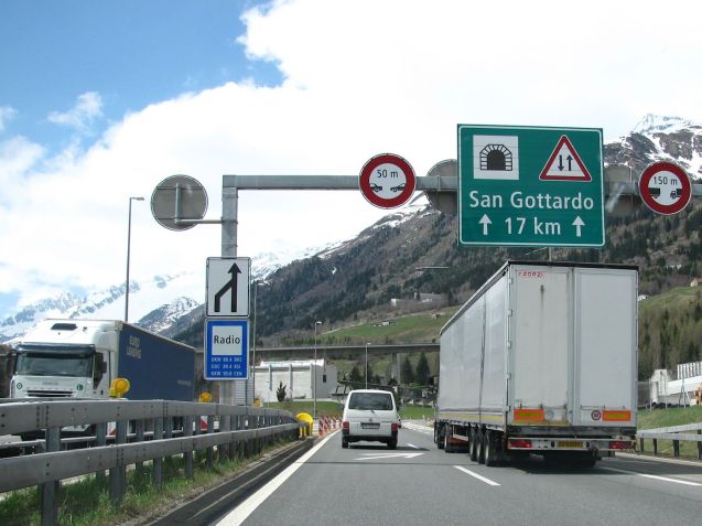 All of Germany’s 150 ‘Scenic Routes’ are now collected together online. Also, Gotthard Tunnel shut every weeknight this month as Swiss voters reject new road fund but accept new Geneva ‘lake crossing’. Photo @DriveEurope